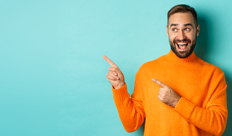 Persona apoyando emprendedores